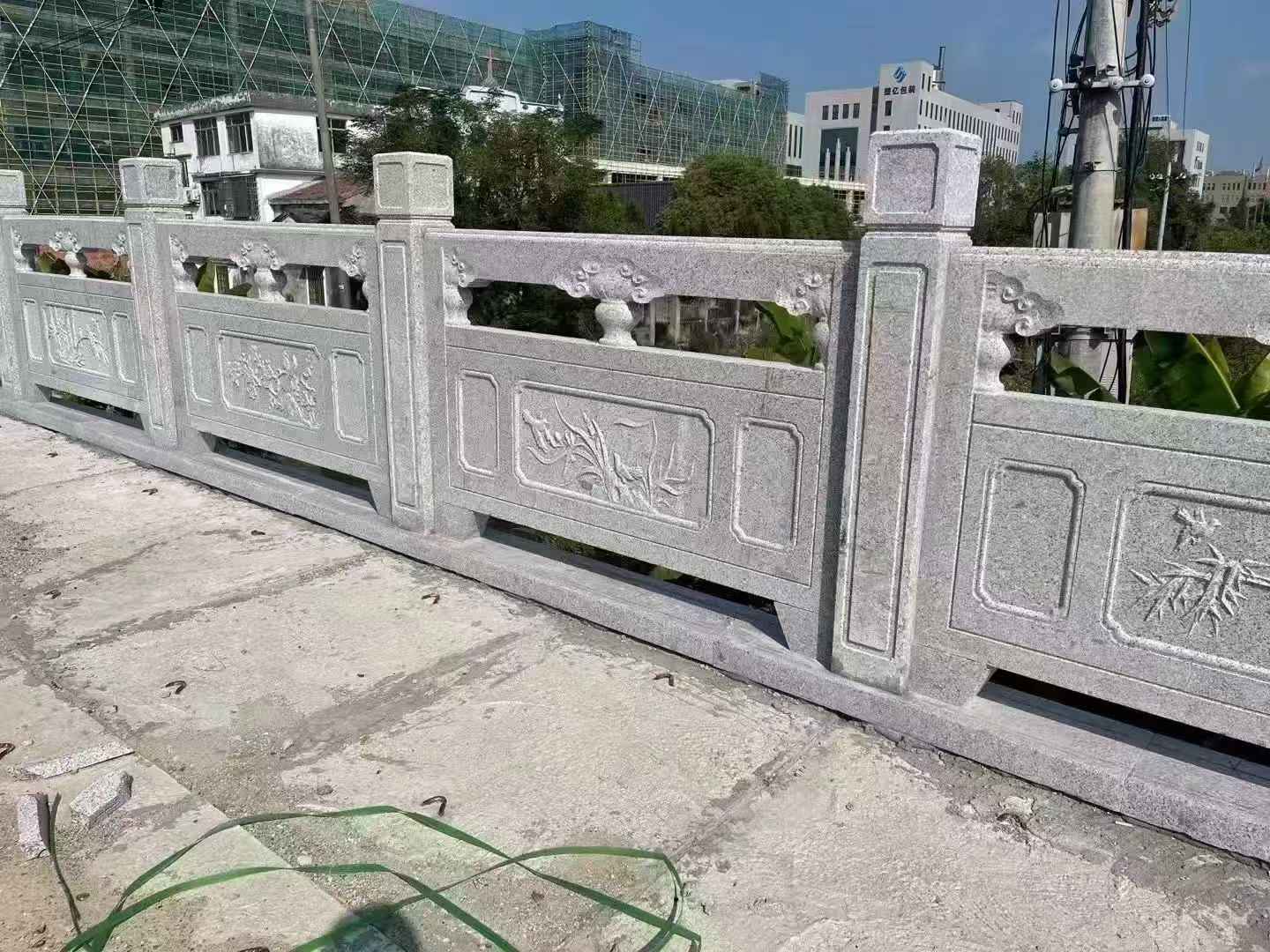 怀化 芝麻白栏杆
