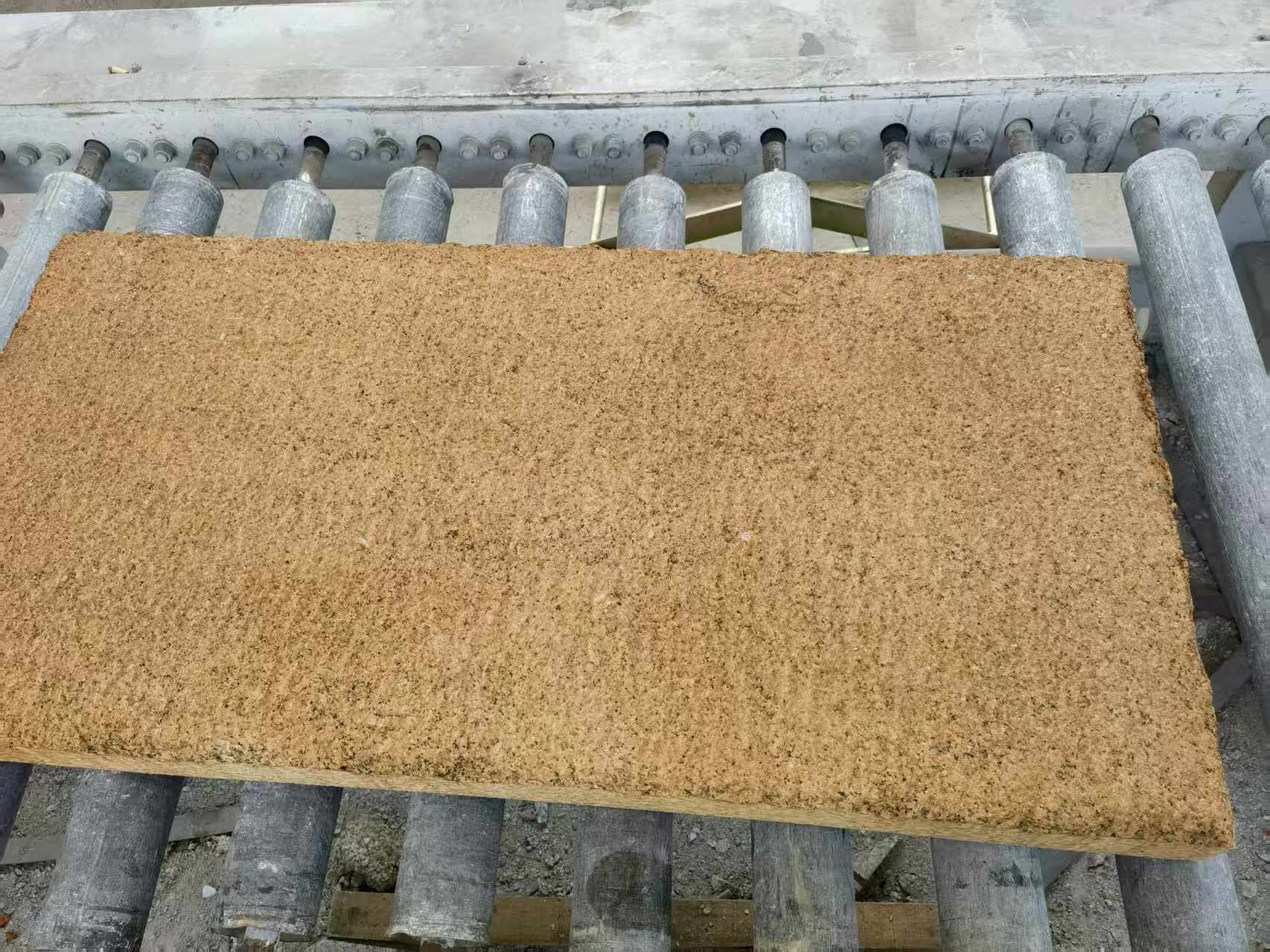 怀化 菠萝面老石板，做旧仿古石，流水线生产加工