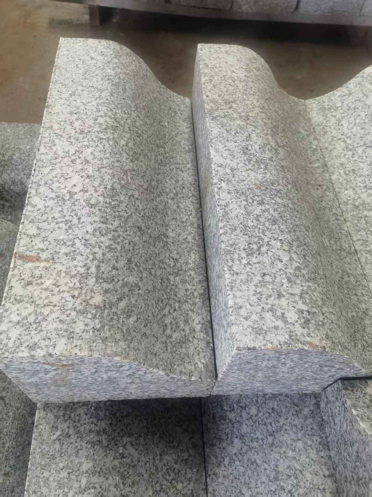 怀化芙蓉白S型拉丝面路沿石
