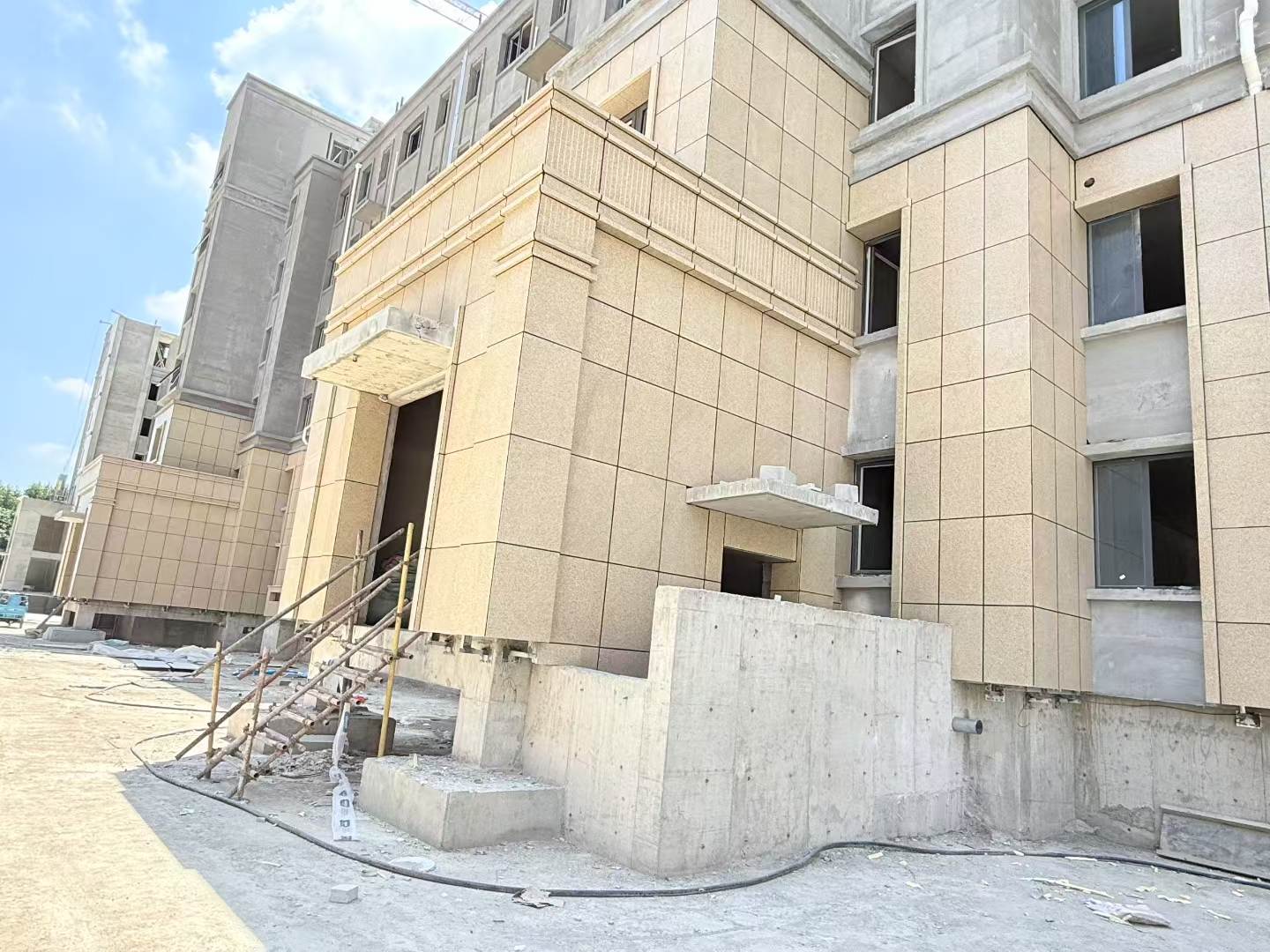 怀化 黄金麻干挂，工地实拍