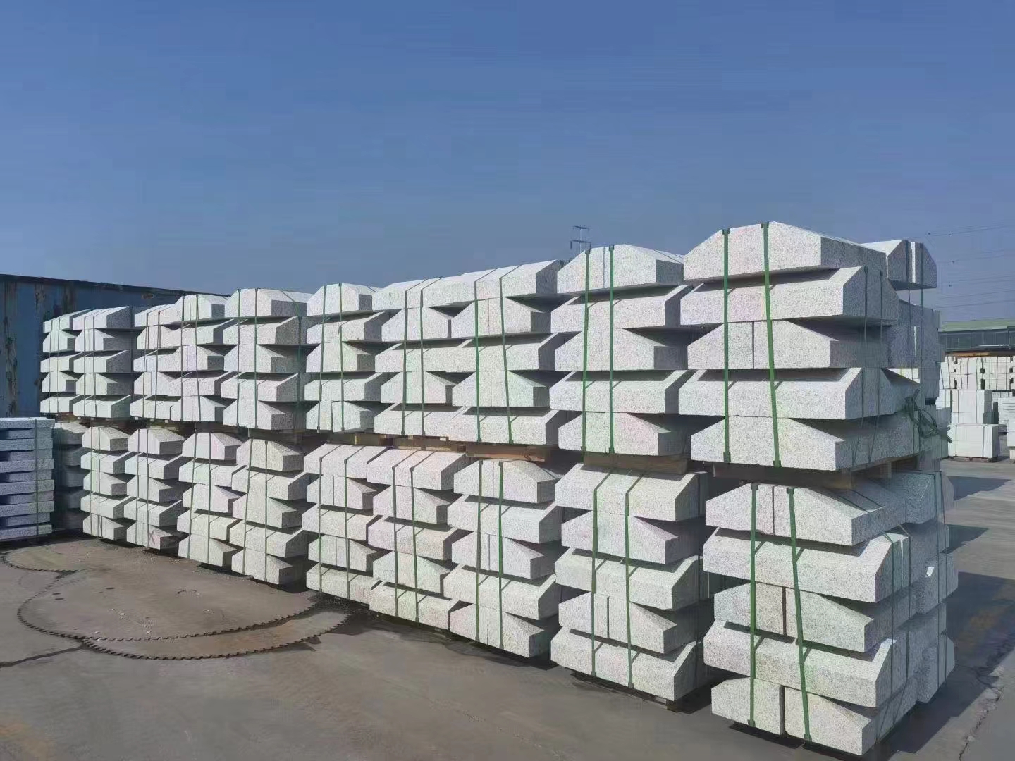 怀化芝麻白花岗岩光面牙石知多少